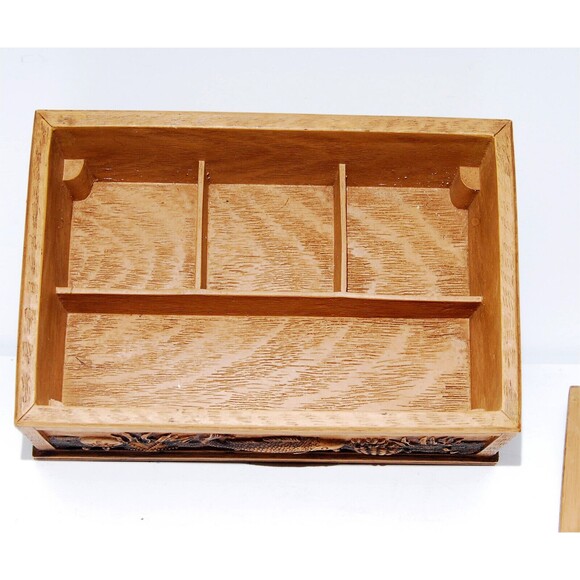 Vintage Fish Fisherman Underwater Scene Composite Embossed Trinket Box Heavy - Picture 6 of 6